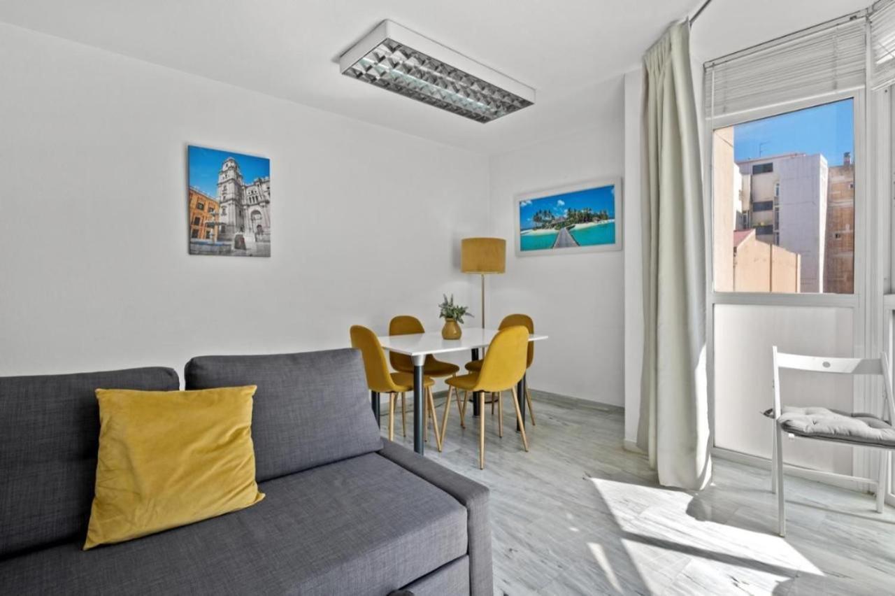 Apartamento Luminoso Cuarteles By Greensol Homes Malaga Exterior photo